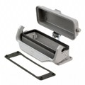 09300240318 - CONN BASE BOTTOM ENTRY SZ24B