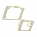 557364-1 - FACEPLATE SNGL GANG 1PORT ALMOND