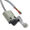 D4C-1220 - SWITCH SNAP ACTION SPDT 5A 250V
