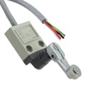 D4C-1220-P - SWITCH SNAP ACTION SPDT 5A 250V