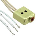 5XE1 - SWITCH SNAP ACTION SPDT 7A 28V